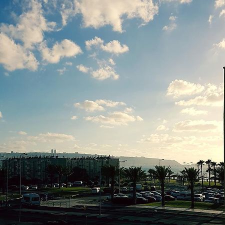 Sea View Apartment Haifa Eksteriør billede